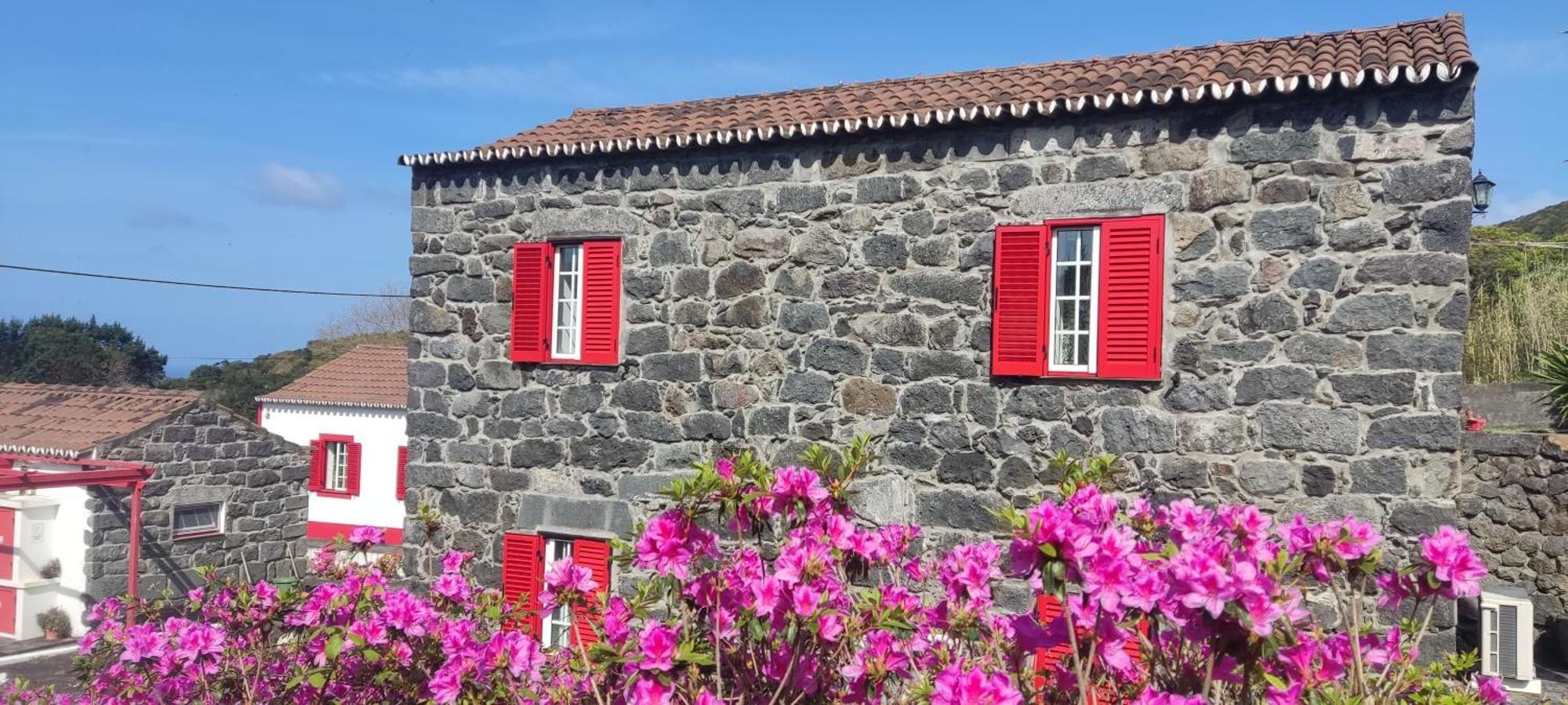 Gasthaus Casal Do Vulcao Capelo Exterior foto
