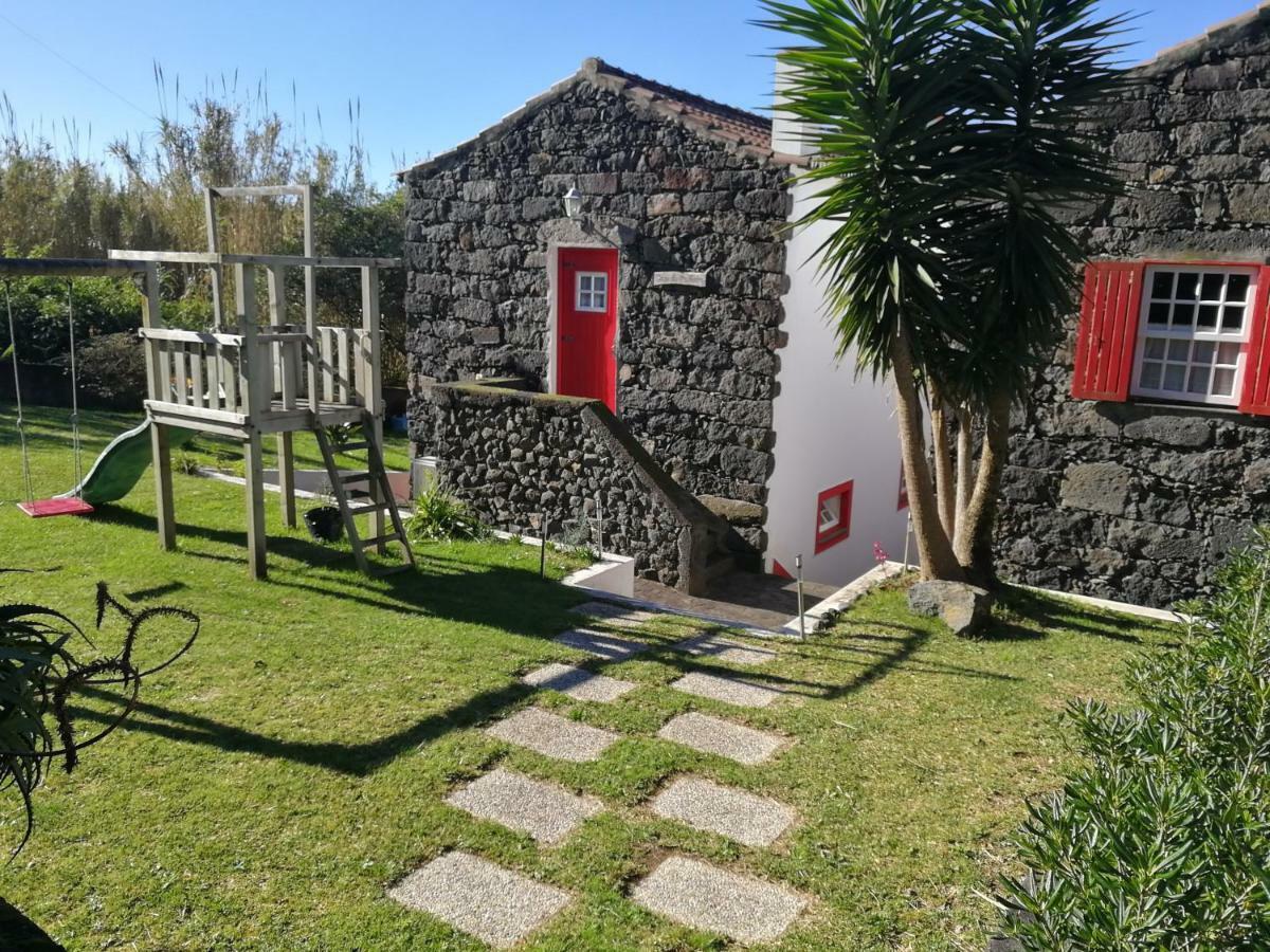 Gasthaus Casal Do Vulcao Capelo Exterior foto